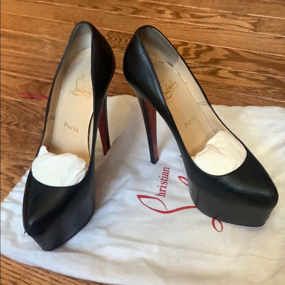 Christian Louboutin Daffodile 160